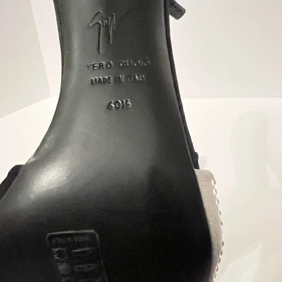 Giuseppe Zanotti Alien 115 Swarovski Crystal Heels - Womens 9.5 US (40.5EU) - Picture 6 of 6